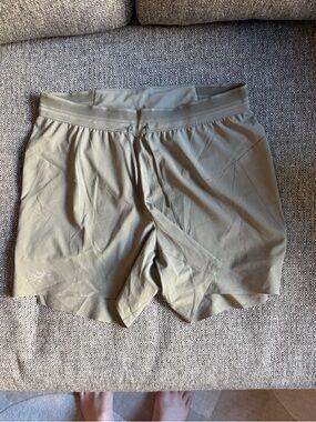 Arc'teryx Men's Olive Green Athletic Shorts